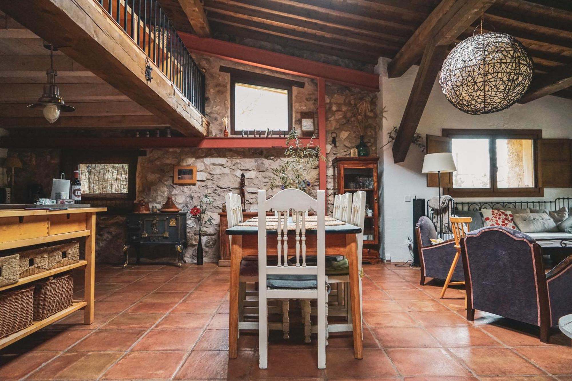 Casa Corazon De Piedra En El Rio Dulce Pensionat Aragosa Exteriör bild
